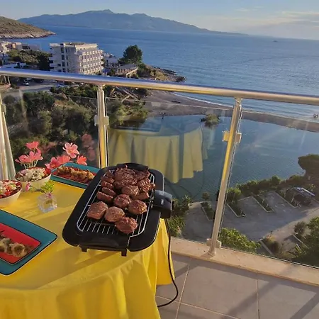 アパート Sadet's Penthouse Sarandë