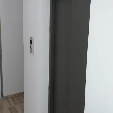 Apartamento Sadet's Penthouse Saranda *