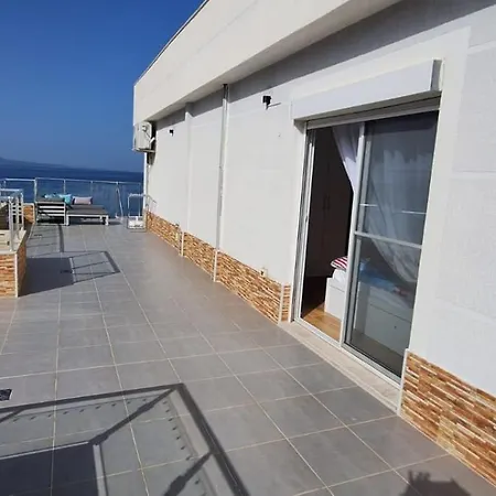 Apartament Sadet's Penthouse Saranda