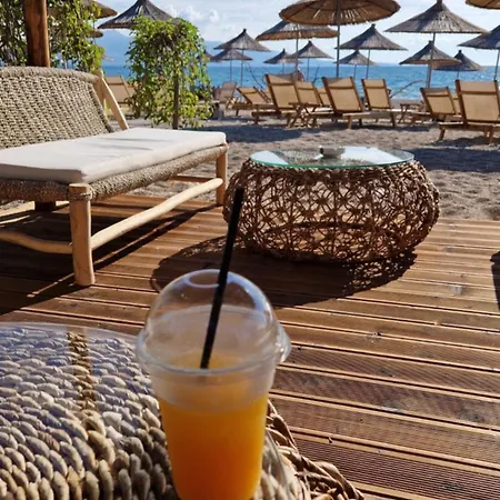 Sadet's Penthouse Apartament *