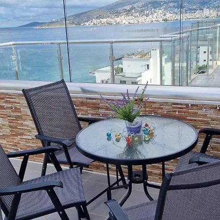 Sadet's Penthouse Apartament