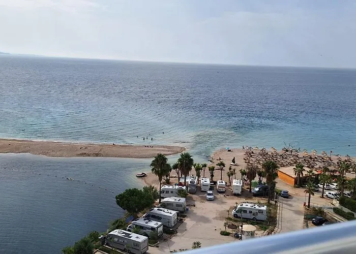 Sadet's Penthouse Appartamento Sarandë